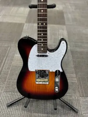 FENDER AM PRO II TELE RW 3TSB W/C
